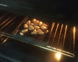 Foto del paso 4 de la receta: Solomillo de cerdo a la plancha con papas chips y aceite de ajo