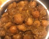 A picture of step 4 of Halwa poori thalliPart 3(cholay ki tarkari).