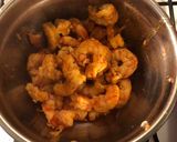 Foto del paso 3 de la receta: Tirabuzones con langostinos