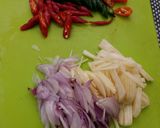 Foto langkah ke 1 dari resep Cumi Asin Pete Sederhana (Masakan Rumahan).