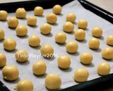 Foto langkah ke 3 dari resep Blueberry Lemon Thumbprint Cookies with Cheese Super nagih.