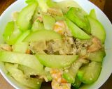 Hình bước làm 7 của món Bí xào tôm thẻ