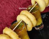 A picture of step 26 of South Indian Medu Vada.