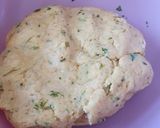 A picture of step 3 of Thepla Roti.