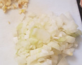 Foto del paso 1 de la receta: Guiso de arroz, patatas y carne