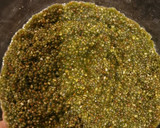 Foto del paso 1 de la receta: Pudding de chía, té matcha, plátano dátiles y avellana
