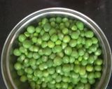 A picture of step 1 of Baked green peas Kachori.