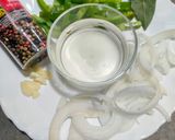 Foto del paso 1 de la receta: Contramuslos en salsa de setas y champiñón