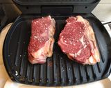 Foto del paso 4 de la receta: Lomo a la Parrilla Electrónica - Papas a la crema Gratinada