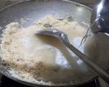 ઉપમા (Upma Recipe In Gujarati) રેસીપી સ્ટેપ3ફોટો