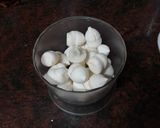 Foto del paso 4 de la receta: Mi versión del polvito uruguayo (con caramelo de tuno y mousse de yogur griego)