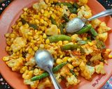 A picture of step 3 of Roasted Cauliflower Sweetcorn Papdi sabji.