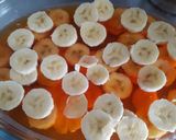 Foto del paso 3 de la receta: Gelatina bicolor con bananas. Light