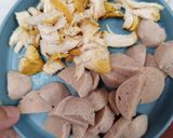 Foto langkah ke 1 dari resep Nasi Goreng Ayam Bakso.