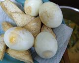 Gambar langkah 4 resipi Gulai Tauhu Telur.