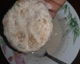 A picture of step 5 of Aloo tikki burger.