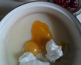 Meggyes-grízes süti recept fázis 2 fotója