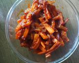 A picture of step 4 of Instant carrot and mango pickle.