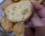 Foto langkah ke 6 dari resep Odading / Kue Bantal.