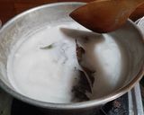 Foto langkah ke 2 dari resep 25. Bubur Gurih Sederhana with Santan Kara.