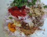 A picture of step 2 of Onion paratha.