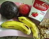A picture of step 1 of Smoothies 😋.