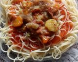 A picture of step 5 of Spaghetti with heavy potatoes stew.