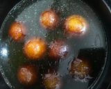 A picture of step 5 of Gulab jamun (milk powder).