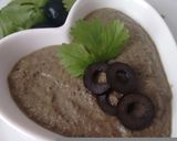 Foto del paso 7 de la receta: Hummus de lentejas, aceitunas negras y cilantro con Agua de Mar