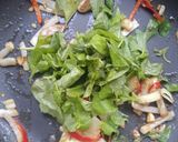 Foto langkah ke 4 dari resep Spinach and Potato.