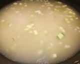 A picture of step 1 of Smoked salmon and zucchine risotto.