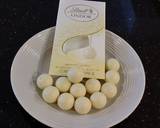 White Chocolate Truffle Cupcakes with Whipped White Chocolate Mascarpone Frosting recipe step 15 photo