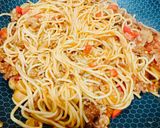 Gambar langkah 6 resipi 👩‍🍳Spaghetti Bolognese Goreng.