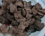 Foto langkah ke 1 dari resep Sate Daging Sapi Goreng.