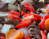 Foto del paso 9 de la receta: Carne salteada con vegetales al estilo asiático 🥩