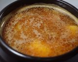 Foto langkah ke 2 dari resep Sundubu Jjigae Sup Tahu Pedas a la Korea.