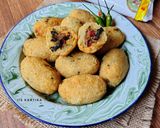 Foto langkah ke 9 dari resep Combro (Oncom di Jero).