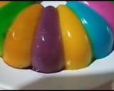 Foto langkah ke 5 dari resep Puding Pelangi.