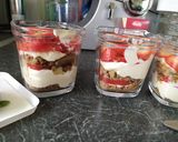 A picture of step 4 of Simple dessert.
