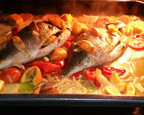 Foto del paso 1 de la receta: Doradas al horno con salsa de naranja