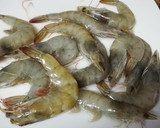 Foto del paso 1 de la receta: Sándwich Trikini de Salmón ahumado y Langostinos