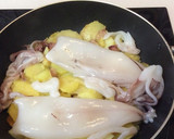Foto del paso 4 de la receta: Patatas con calamares