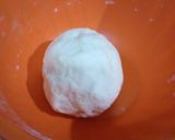 A picture of step 4 of Malai Khaja.