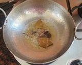 A picture of step 1 of Tomato pulav.