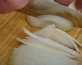 Húsgombócos csorbaleves recept fázis 5 fotója