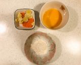 日式紅蘿蔔櫛瓜煎餅（也能做寶寶副食品）的食譜步驟1照片