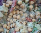 A picture of step 2 of Chana Chaat.