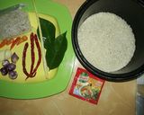 Foto langkah ke 1 dari resep Nasi Liwet Teri'.
