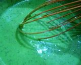 Foto langkah ke 3 dari resep Pandan Chiffon Cake.