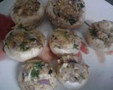 A picture of step 4 of Golden Fried Cocktail Mushroom.